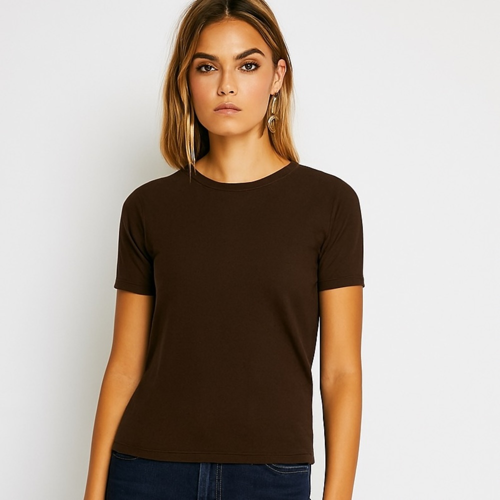 Neiman Marcus Cashmere T-Shirt In Brown, XS